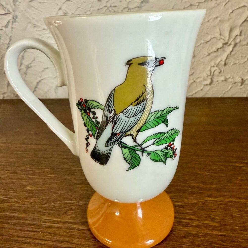 Colorful Bird Design Ceramic Mugs - Set of 4 - Picture 4 of 6